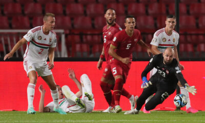 Fudbaleri Mađarske daju gol protiv Srbije u kvalifikacijama za EURO