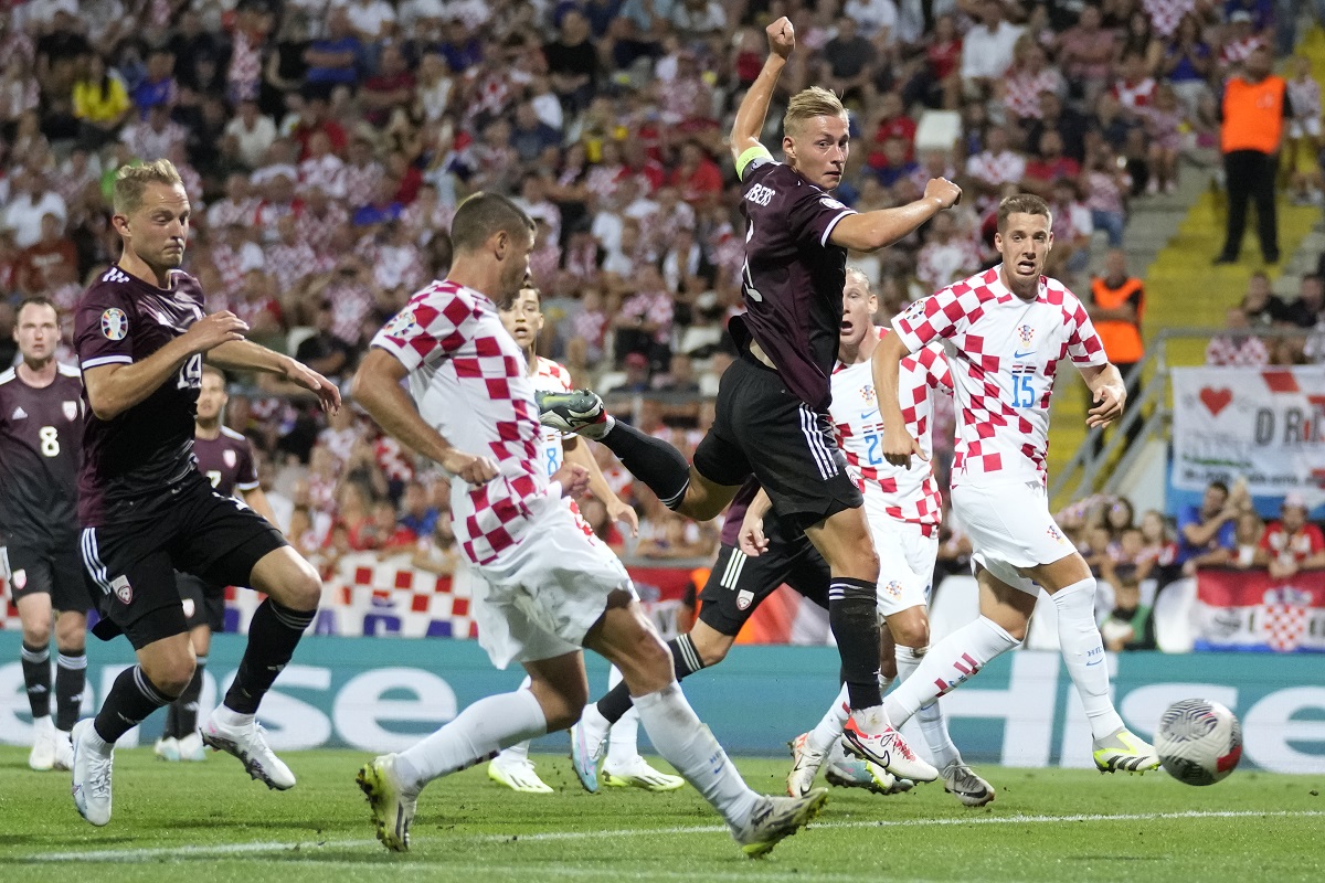 Andrej Kramarić i Mario Pašačić na utakmici Hrvatska - Letonija na "Rujevici" u Rijeci