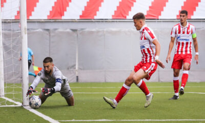 VELJKO VUKOJEVIC, mladi fudbaler Crvene zvede, na utakmici UEFA Lige mladih protiv Jang Bojsa, i golman ARDIAN BAJRAMI, na stadionu TC stadion na Vozdovcu. Beograd, 04.10.2023. Foto: MN Press / ss Fudbal, Crvena zvezda, Young Boys