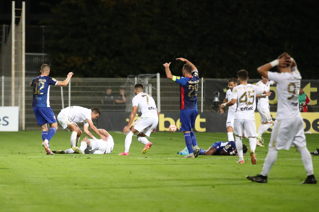 fudbaler Cukarickog na utakmici Mocart Superlige protiv Vojvodine na stadionu Cukarickog, Beograd 29.10.2023. godine Foto: Ivica Veselinov / MN PRESS FUDBAL, FOOTBALL, MOZZART SUPERLIGA, PRVENSTVO SRBIJE, NATIONAL CHAMPIONSHIP, FK CUKARICKI, FK VOJVODINA