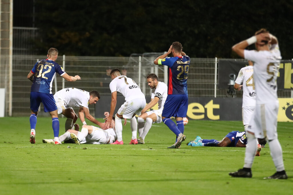 fudbaler Cukarickog na utakmici Mocart Superlige protiv Vojvodine na stadionu Cukarickog, Beograd 29.10.2023. godine Foto: Ivica Veselinov / MN PRESS FUDBAL, FOOTBALL, MOZZART SUPERLIGA, PRVENSTVO SRBIJE, NATIONAL CHAMPIONSHIP, FK CUKARICKI, FK VOJVODINA