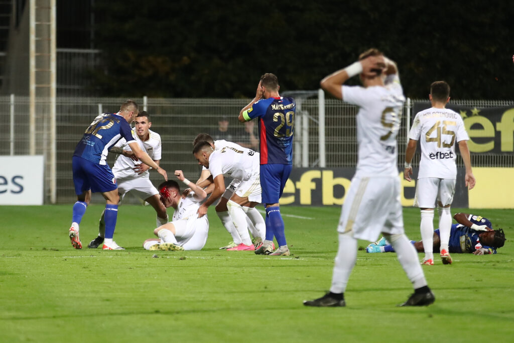 fudbaler Cukarickog na utakmici Mocart Superlige protiv Vojvodine na stadionu Cukarickog, Beograd 29.10.2023. godine Foto: Ivica Veselinov / MN PRESS FUDBAL, FOOTBALL, MOZZART SUPERLIGA, PRVENSTVO SRBIJE, NATIONAL CHAMPIONSHIP, FK CUKARICKI, FK VOJVODINA