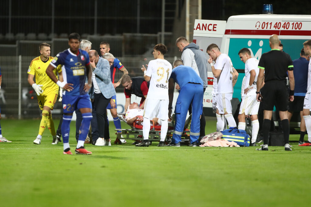 fudbaler Cukarickog na utakmici Mocart Superlige protiv Vojvodine na stadionu Cukarickog, Beograd 29.10.2023. godine Foto: Ivica Veselinov / MN PRESS FUDBAL, FOOTBALL, MOZZART SUPERLIGA, PRVENSTVO SRBIJE, NATIONAL CHAMPIONSHIP, FK CUKARICKI, FK VOJVODINA