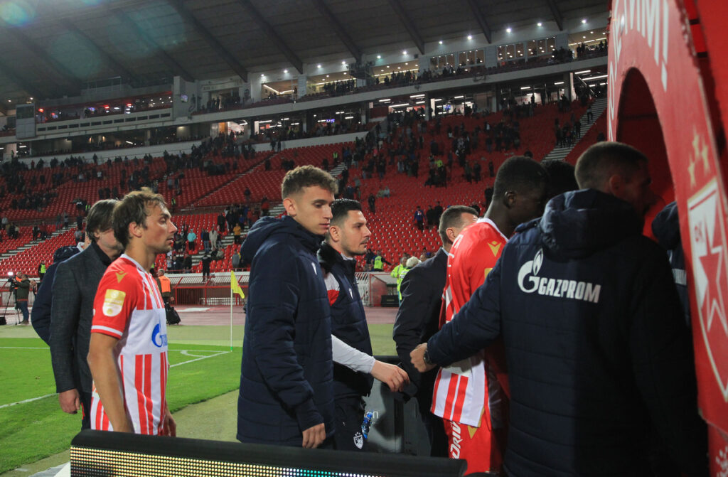 fudbaler Crvene zvezde na utakmici Superlige Prvenstva Srbije protiv TSC Backa Topola na stadionu Rajka Mitica, Beograd, 01.11.2023. godine Foto: Marko Metlas Fudbal, Crvena zvezda, Superliga Prvenstvo Srbije, TSC Backa Topola