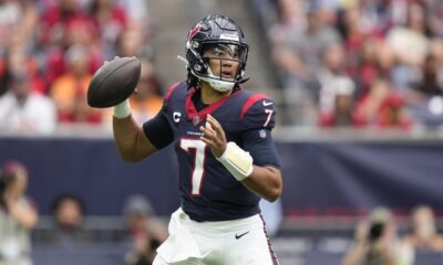 Houston Texans quarterback C.J. Stroud looks to pass against the Tampa Bay Buccaneers during the first half of an NFL football game, Sunday, Nov. 5, 2023, in Houston. (c)