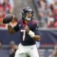 Houston Texans quarterback C.J. Stroud looks to pass against the Tampa Bay Buccaneers during the first half of an NFL football game, Sunday, Nov. 5, 2023, in Houston. (c)