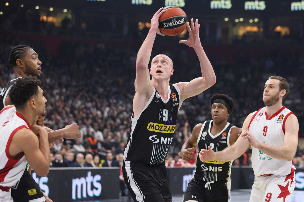 kosarkas Partizana na utakmici Evrolige protiv Olimpija Armani Milano u hali Stark Beogradska arena, Beograd 07.12.2023. godine Foto: Marko Metlas Kosarka, Partizan, Evroliga, Olimpija Armani Milano