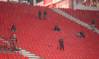 Navijači Crvene zvezde na utakmici Kupa Srbije protiv Radnickog na stadionu Rajko Mitic. Beograd, 06.12.2023. Foto: Marko Metlas Fudbal, Kup Srbije, Crvena zvezda, Radnicki