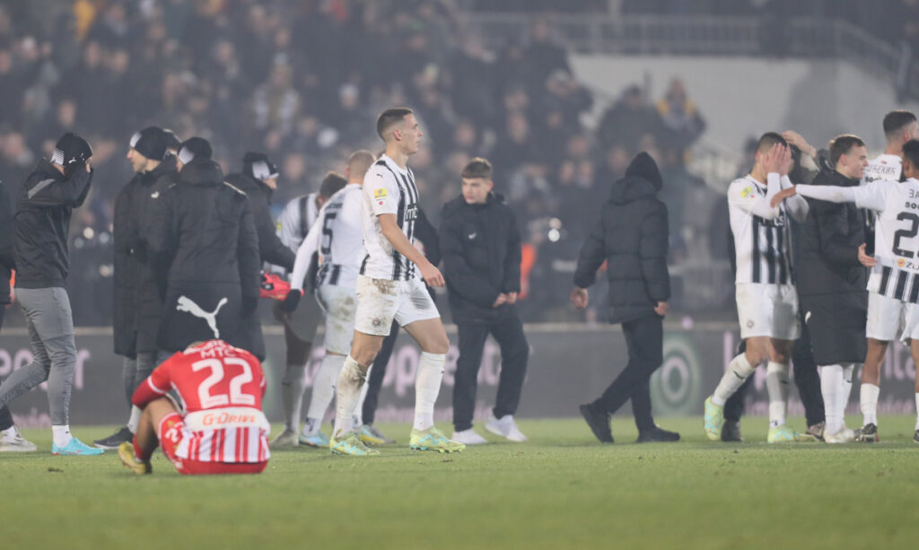 Mateja Stjepanović, fudbaler Partizana, na prvenstvenoj utakmici protiv Crvene zvezde, na stadionu JNA. Beograd, 20.12.2023. foto: Marko Metlas Fudbal, 171. derbi, Partizan, Crvena zvezda,