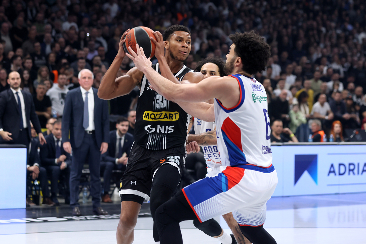 kosarkas Partizana na utakmici Evrolige protiv Efesa u hali Stark Beogradska arena, Beograd 29.02.2024. godine Foto: Marko Metlas Kosarka, Partizan, Evroliga, Efes, Anadolu Efes