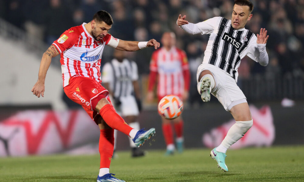 ALEKSANDAR DRAGOVIC fudbaler Crvene zvezde na utakmici Superlige Prvenstva Srbije protiv BIBARS NATCHO Bibars Natho iz Partizana na stadionu Partizana, Beograd, 20.12.2023. godine Foto: Marko Metlas Fudbal, Crvena zvezda, Superliga Prvenstvo Srbije, Partizan