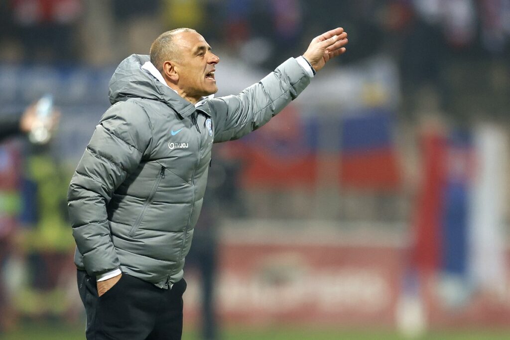 FILE - Then-Slovakia's head coach Francesco Calzona gestures during the Euro 2024 group J qualifying soccer match between Bosnia and Herzegovina and Slovakia, at the Bilino Polje Stadium in Zenica, Bosnia and Herzegovina, Sunday, Nov. 19, 2023. Defending Serie A champion Napoli has made its second coaching change of the season just two days before facing Barcelona in the Champions League. Napoli has fired Walter Mazzarri and appointed Slovakia coach Francesco Calzona. (AP Photo/Armin Durgut, File)