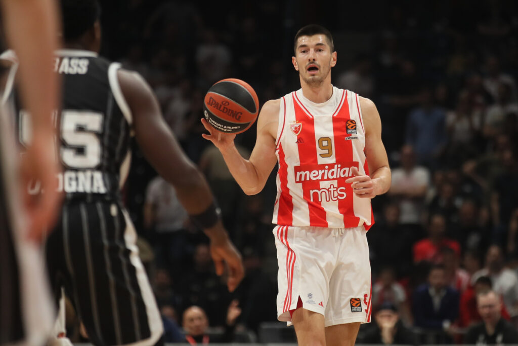 kosarkas Crvene Zvezde na utakmici Evrolige protiv Virtusa u hali Beogradska Stark Arena, Beograd 22.03.2024. godine Foto: Ivica Veselinov / MN PRESS KOSARKA, BASKETBALL, EVROLIGA, EUROLEAGUE, CRVENA ZVEZDA, VIRTUS