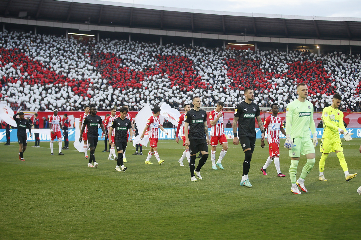 fudbaler Crvene Zvezde na utakmici Mocart Superlige protiv Partizana na stadionu Rajko Mitic, Beograd 09.03.2024. godine Foto: Ivica Veselinov / MN PRESS FUDBAL, FOOTBALL, MOZZART SUPERLIGA, PRVENSTVO SRBIJE, NATIONAL CHAMPIONSHIP, CRVENA ZVEZDA, RED STAR, PARTIZAN