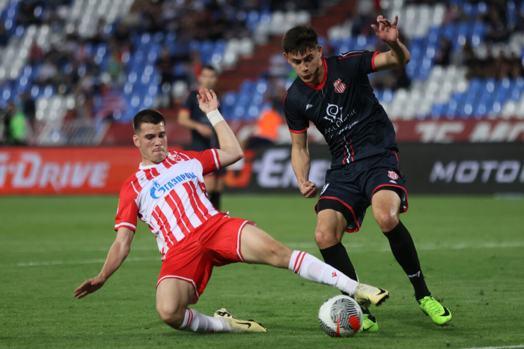 fudbaler Crvene zvezde na utakmici Kupa Srbije protiv Vrsca na stadionu Rajko Mitic Beograd 10.04.2024. godine Foto: Marko Metlas Fudbal, Crvena zvezda, Kup Srbije, Vrsac, OFK Vrsac