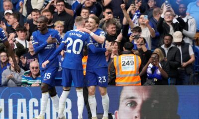 Chelsea's Conor Gallagher, right, celebrates after scoring his side's second goal during the English Premier League soccer match between Chelsea and West Ham United at Stamford Bridge stadium in London, England, Sunday, May 5, 2024. (AP Photo/Frank Augstein)