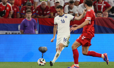 fudbaler reprezentacije Srbije na utakmici UEFA Evropskog prvenstva 2024 godine protiv Danske na stadionu Minhen fudbal arena, Minhen, 25.06.2024. godine Foto: Marko Metlas Fudbal, Reprezentacija, Srbija, UEFA Evropsko prvenstvo, EURO 2024, Danska