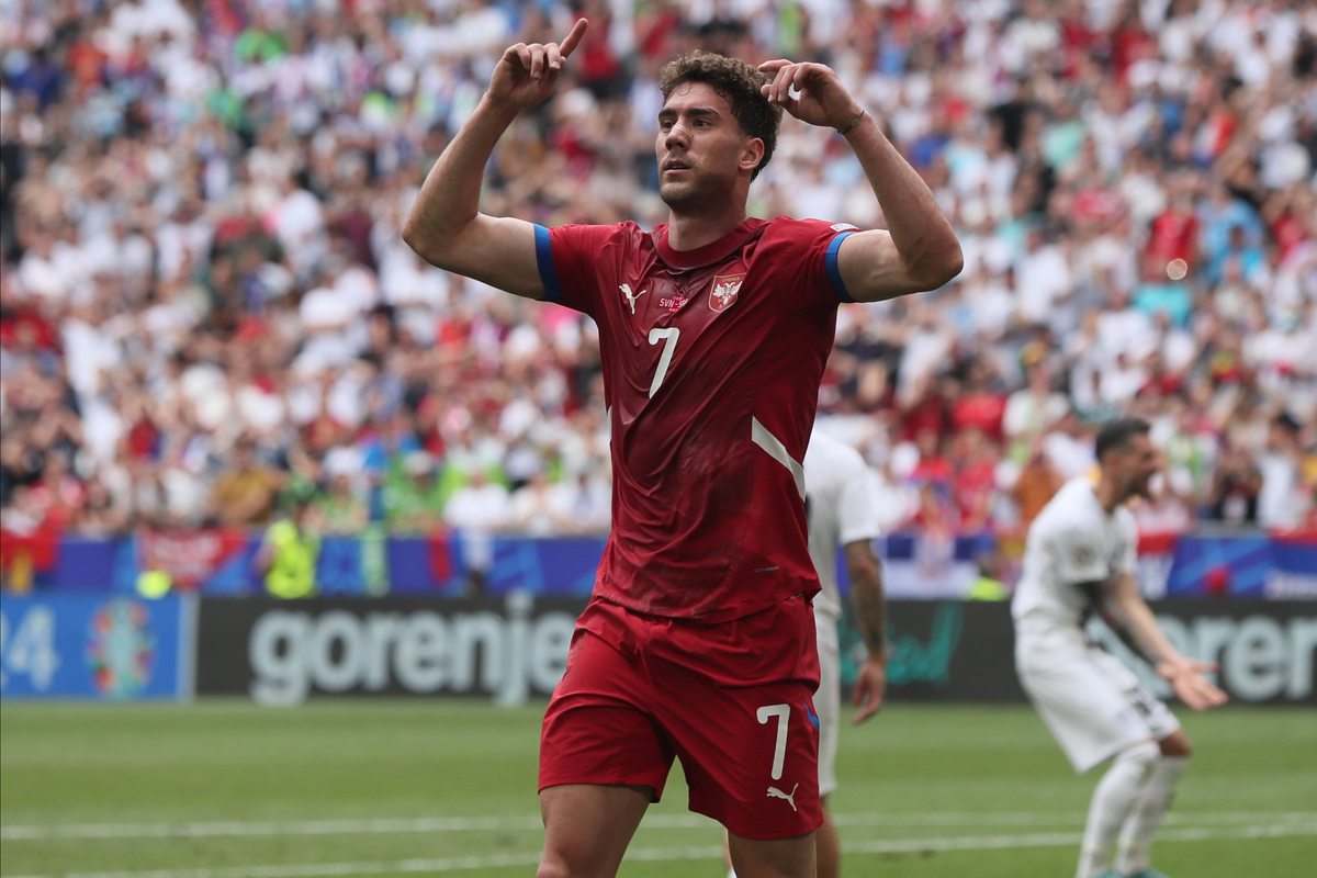 DUSAN VLAHOVIC fudbaler reprezentacije Srbije na utakmici UEFA Evropskog prvenstva 2024 godine protiv Slovenije na stadionu Minhen fudbal arena, Minhen, 20.06.2024. godine Foto: Marko Metlas Fudbal, Reprezentacija, Srbija, UEFA Evropsko prvenstvo, EURO 2024, Slovenija