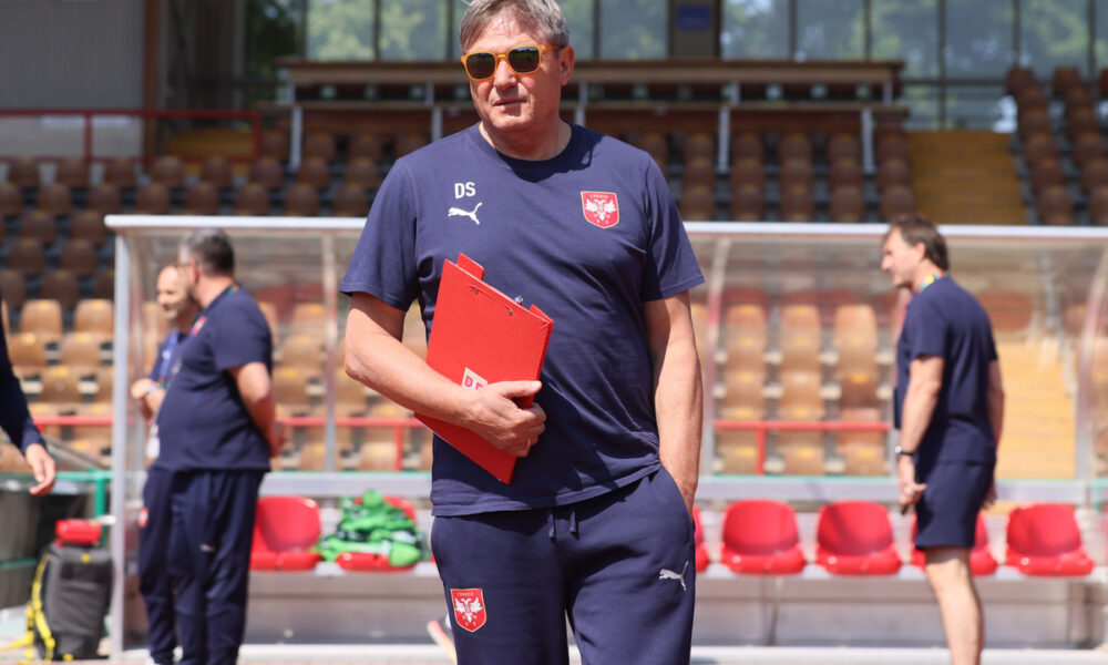 DRAGAN STOJKOVIC PIKSI selektor i trener fudbaler reprezentacije Srbije trening pred utakmicu UEFA Evropskog prvenstva 2024 godine protiv Danske na stadionu Rozenau, Augzburg 24.06.2024. godine Foto: Marko Metlas Fudbal, Reprezentacija, Srbija, UEFA Evropsko prvenstvo, EURO 2024