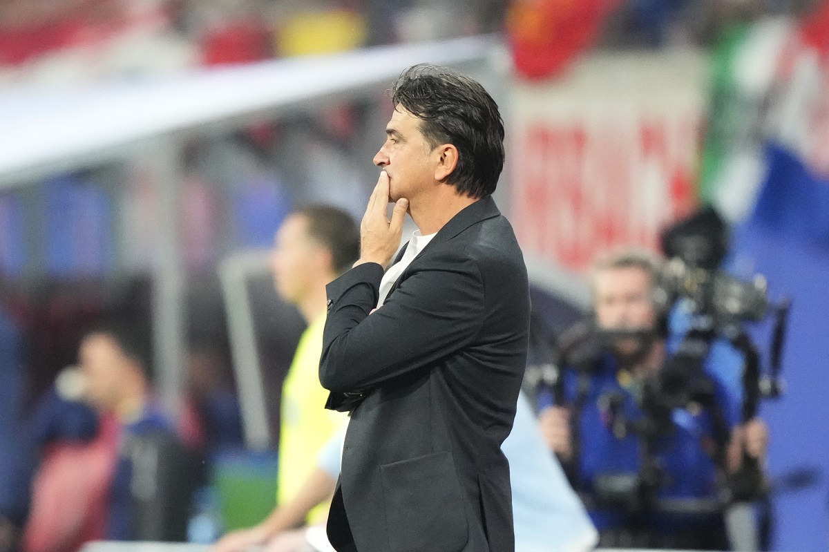 Croatia's head coach Zlatko Dalic stands during a Group B match between Croatia and Italy at the Euro 2024 soccer tournament in Leipzig, Germany, Monday, June 24, 2024. (AP Photo/Ebrahim Noroozi)