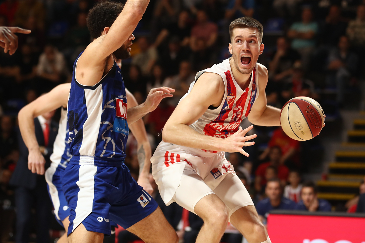 FILIP PETRUSEV kosarkas Crvene Zvezde na utakmici polufinala plejofa ABA Lige protiv Buducnosti u hali Aleksandar Nikolic, Beograd 14.05.2023. Foto: Ivica Veselinov / MN PRESS KOSARKA, BASKETBALL, ABA LIGA, ABA LEAGUE, CRVENA ZVEZDA, KK BUDUCNOST