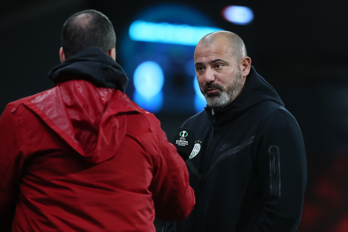 DEJAN STANKOVIC, trener Ferencvarosa, na utakmici UEFA Lige Konferencija protiv Cukarickog na stadionu Dubocica. Leskovac, 30.11.2023. foto: Ivica Veselinov / MN PRESS Fudbal, UEFA Liga Konferencije, Cukaricki, Ferencvaros