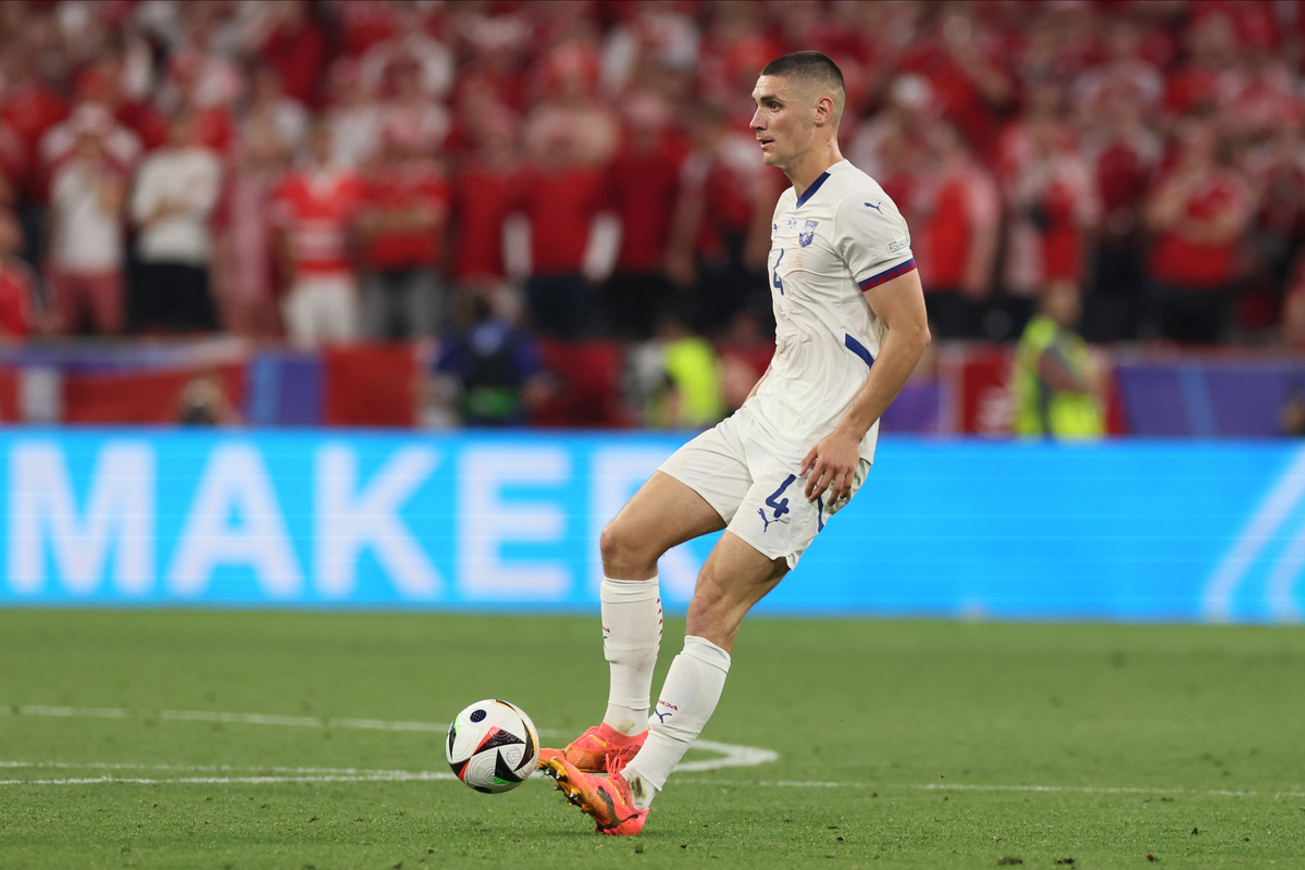 NIKOLA MILENKOVIC fudbaler reprezentacije Srbije na utakmici UEFA Evropskog prvenstva 2024 godine protiv Danske na stadionu Minhen fudbal arena, Minhen, 25.06.2024. godine Foto: Marko Metlas Fudbal, Reprezentacija, Srbija, UEFA Evropsko prvenstvo, EURO 2024, Danska