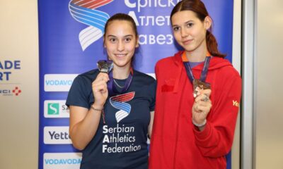 Adriana Vilagoš i Angelina Topić
