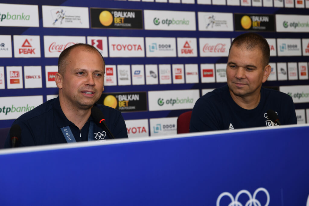 strelac reprezentacije Srbije, docek posle osvajanja zlatne medalje na Olimpijadi u Parizu aerodrom Nikola Tesla Surcin, Beograd, 12.08.2024. godine Foto: MN press/ds Streljastvo, Srbija, Docek, Olimpijada, Zlatna medalja, Prvo mesto