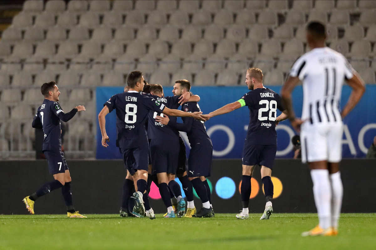 RADOST fudbalera FK Slovacko na utakmici UEFA Lige Konferencija protiv Partizana na stadionu Partizana, Beograd 03.11.2022. godine Foto: Marko Metlas Fudbal, Partizan, UEFA Liga Konferencija, FK Slovacko