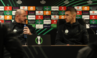 DEJAN STANKOVIC trener i ALEKSANDAR PESIC fudbaler Ferencvarosa na konferenciji za medije pred utakmicu UEFA Lige Konferencija protiv Cukarickog na stadionu Dubocice, Leskovac 29.11.2023. godine Foto: Ivica Veselinov / MN PRESS FUDBAL, FOOTBALL, UEFA CONFERENCE LEAGUE, LIGA KONFERENCIJA, FK CUKARICKI, FC FERENCVAROS