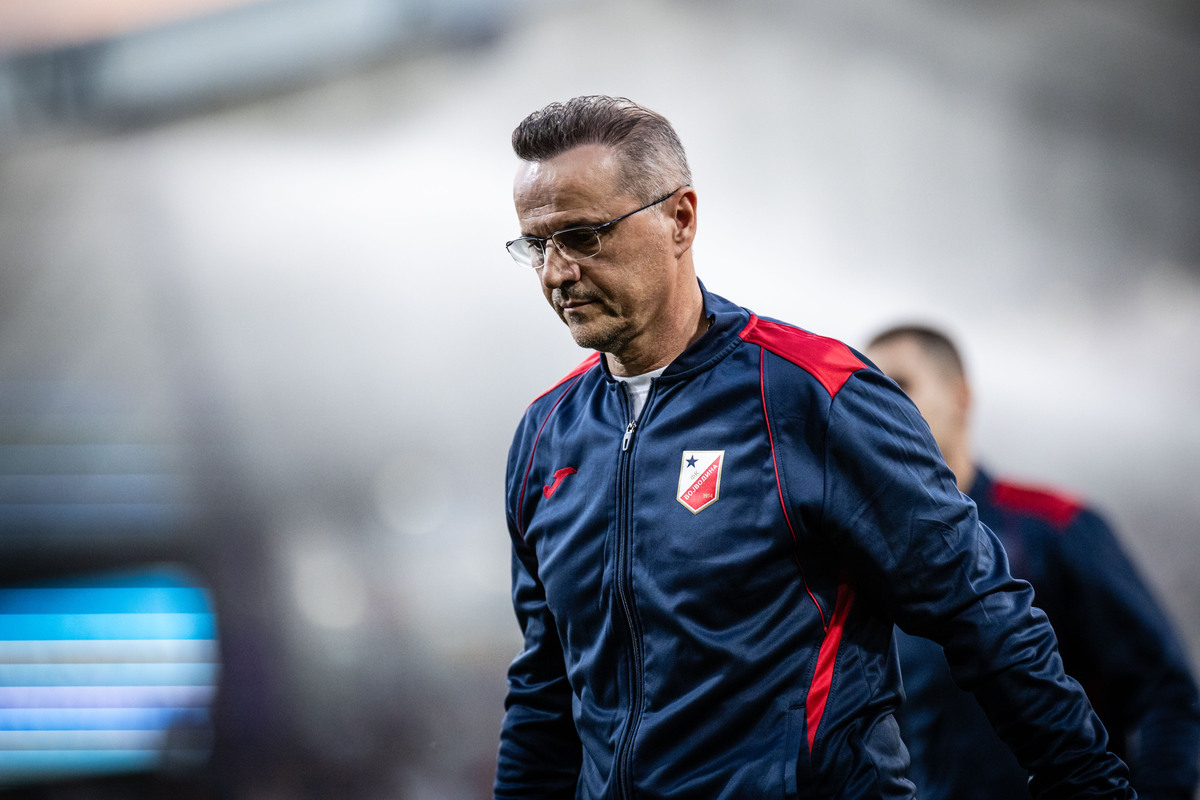 BOZIDAR BANDOVIC trener fudbalera Vojvodine, na utakmici Lige Konferencije protiv Maribora, na stadionu Ljudski vrt. Maribor, 08.08.2024. foto: MN Press / bw Fudbal, UEFA Conference League, Maribor, Vojvodina