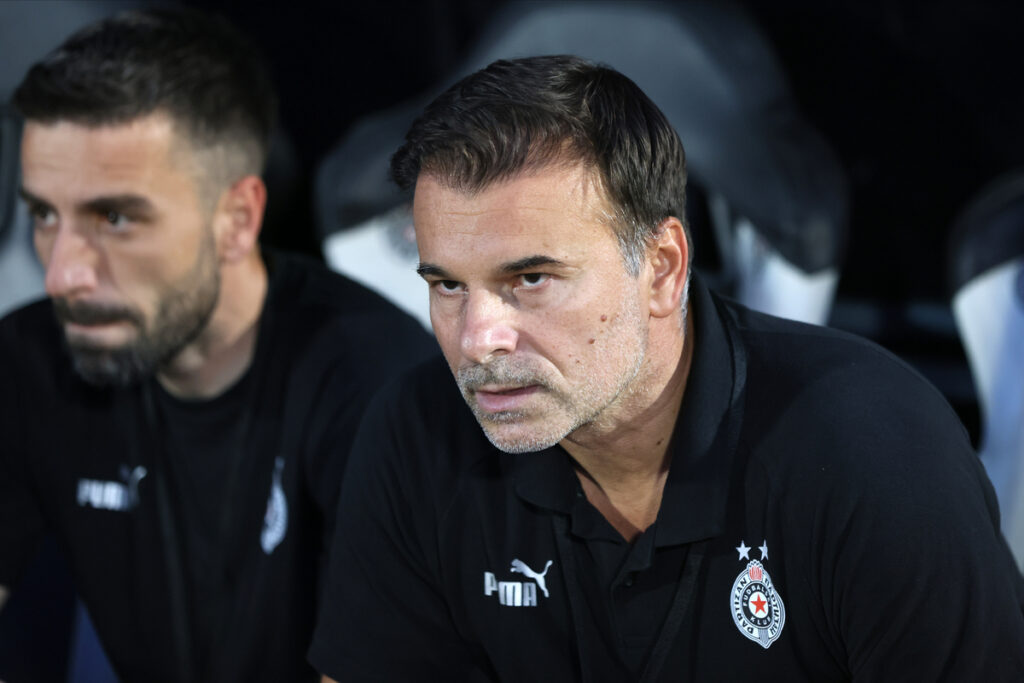 ALEKSANDAR STANOJEVIC trener fudbalera Partizana na utakmici kvalifikacija za UEFA Ligu Evropa protiv Lugana na stadionu Partizana, Beograd 08.08.2024. godine Foto: Marko Metlas Fudbal, Partizan, Kvalifikacije UEFA Liga Evropa, Lugano