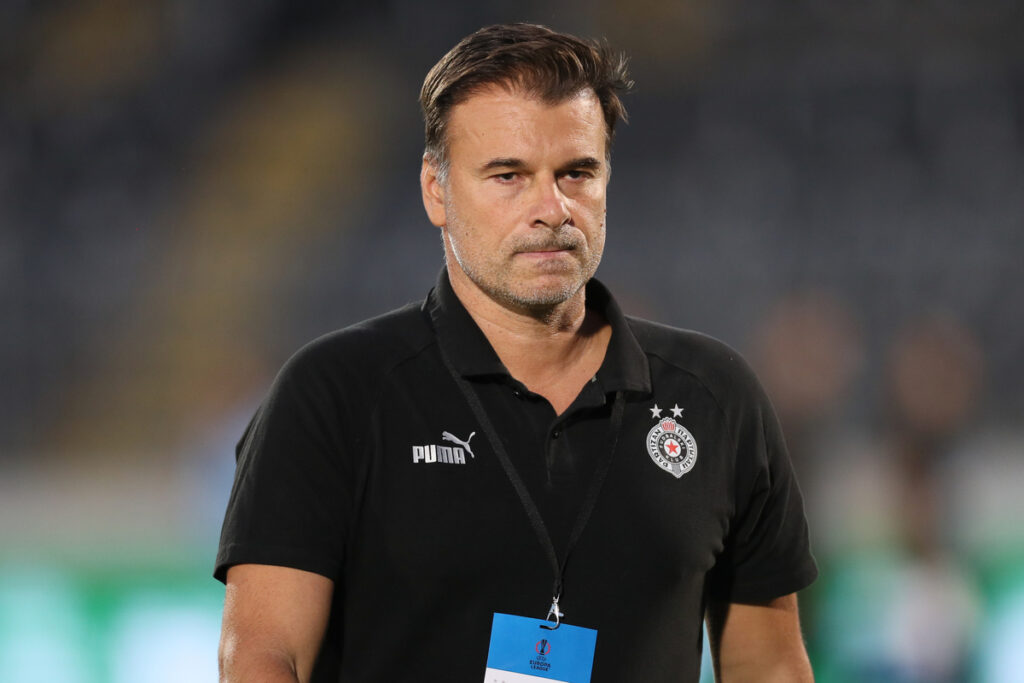 ALEKSANDAR STANOJEVIC trener fudbalera Partizana na utakmici kvalifikacija za UEFA Ligu Evropa protiv Lugana na stadionu Partizana, Beograd 08.08.2024. godine Foto: Marko Metlas Fudbal, Partizan, Kvalifikacije UEFA Liga Evropa, Lugano