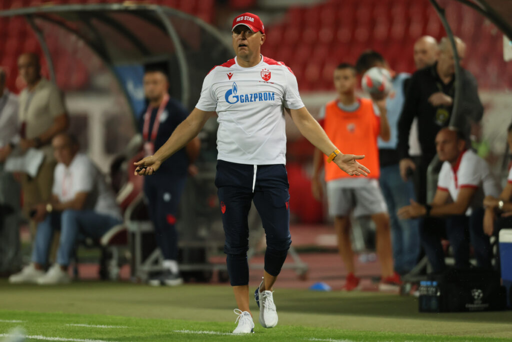 VLADAN MILOJEVIC trener fudbalera Crvene zvezde na utakmici Superlige Prvenstva Srbije protiv Novog Pazara na stadionu Rajka Mitica, Beograd, 10.08.2024. godine Foto: Marko Metlas Fudbal, Crvena zvezda, Superliga Prvenstvo Srbije, Novi Pazar