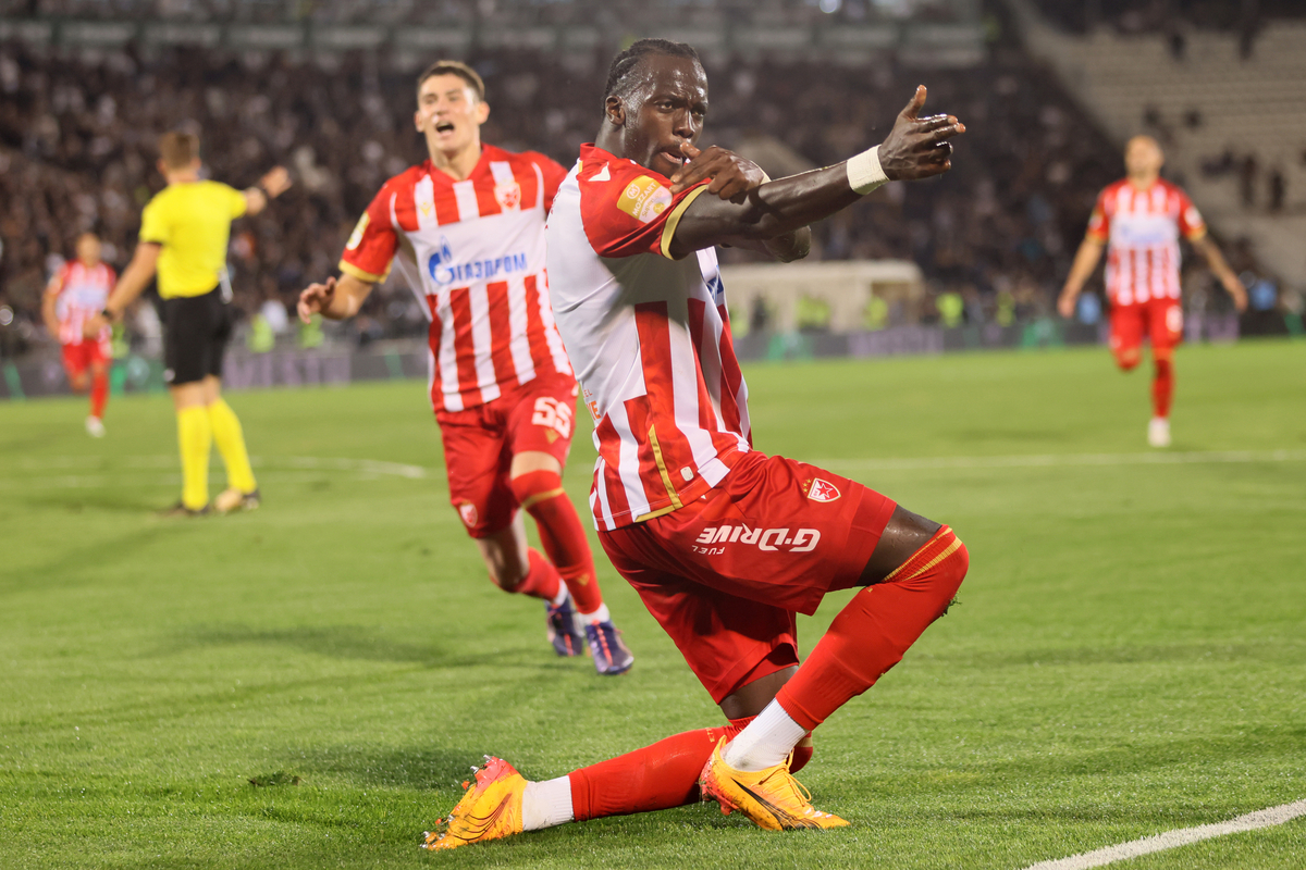 fudbaler Crvene zvezde na utakmici Superlige Prvenstva Srbije protiv Partizana na stadionu JNA, Beograd, 23.09.2024. godine Foto: Marko Metlas Fudbal, Crvena zvezda, Superliga Prvenstvo Srbije, Partizan