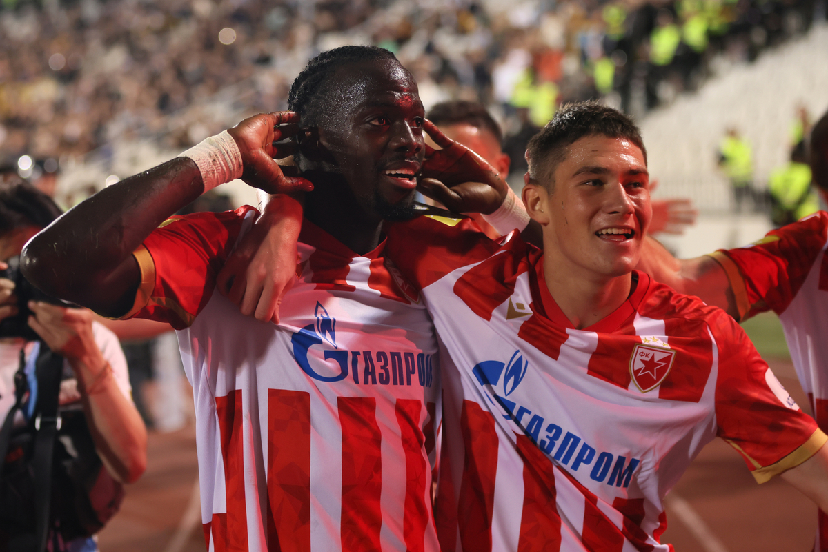 fudbaler Crvene zvezde na utakmici Superlige Prvenstva Srbije protiv Partizana na stadionu JNA, Beograd, 23.09.2024. godine Foto: Marko Metlas Fudbal, Crvena zvezda, Superliga Prvenstvo Srbije, Partizan