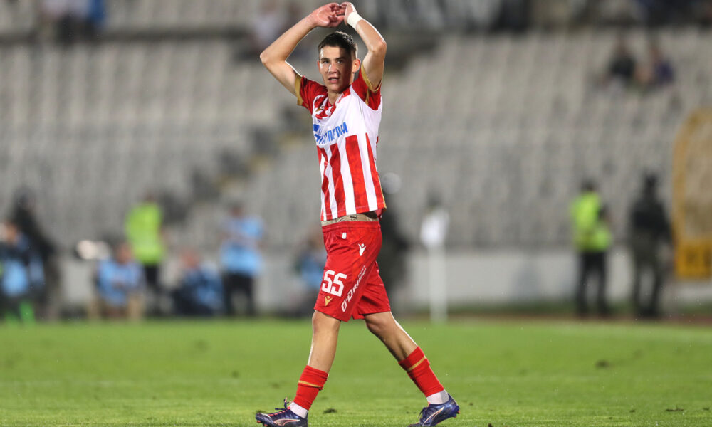 fudbaler Crvene zvezde na utakmici Superlige Prvenstva Srbije protiv Partizana na stadionu JNA, Beograd, 23.09.2024. godine Foto: Marko Metlas Fudbal, Crvena zvezda, Superliga Prvenstvo Srbije, Partizan