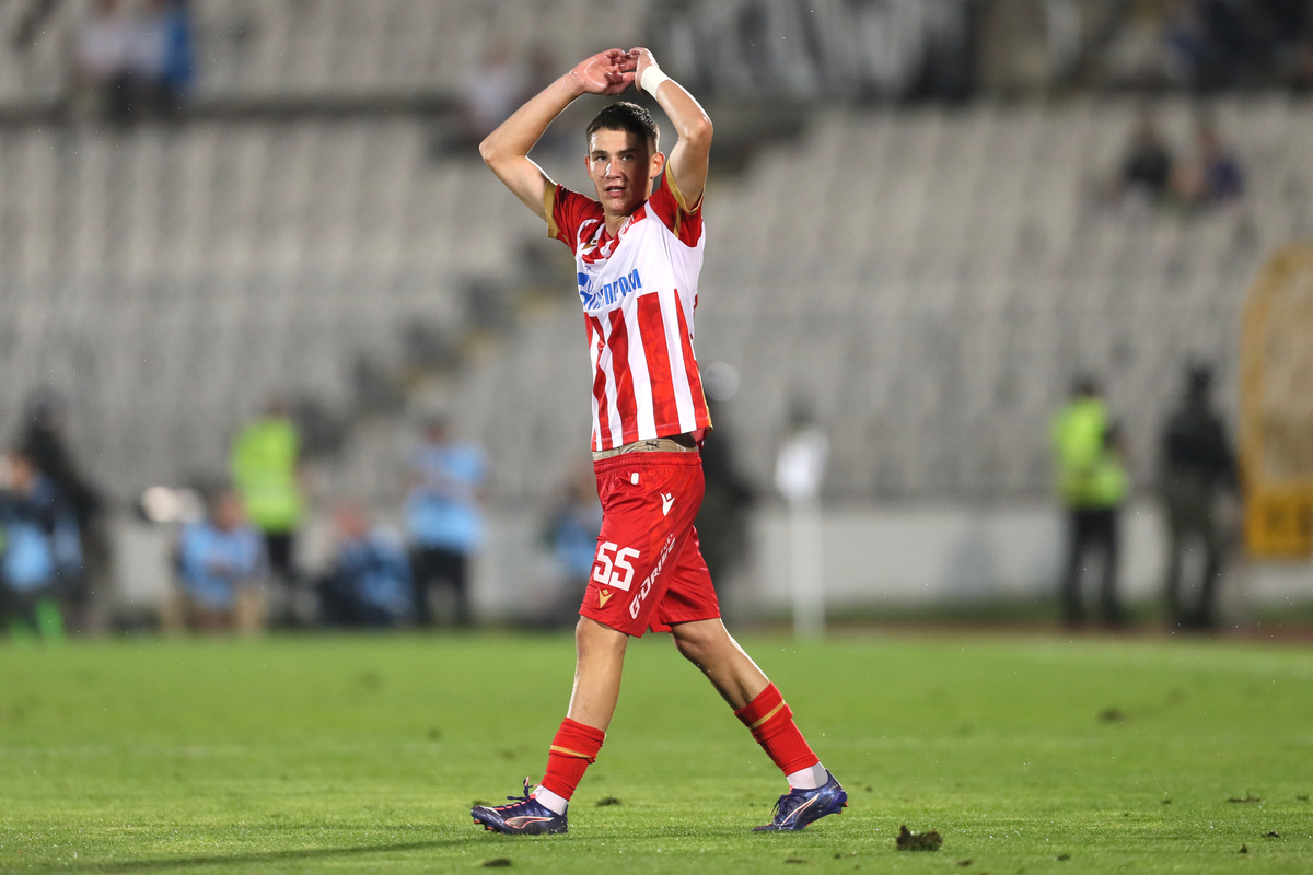 fudbaler Crvene zvezde na utakmici Superlige Prvenstva Srbije protiv Partizana na stadionu JNA, Beograd, 23.09.2024. godine Foto: Marko Metlas Fudbal, Crvena zvezda, Superliga Prvenstvo Srbije, Partizan