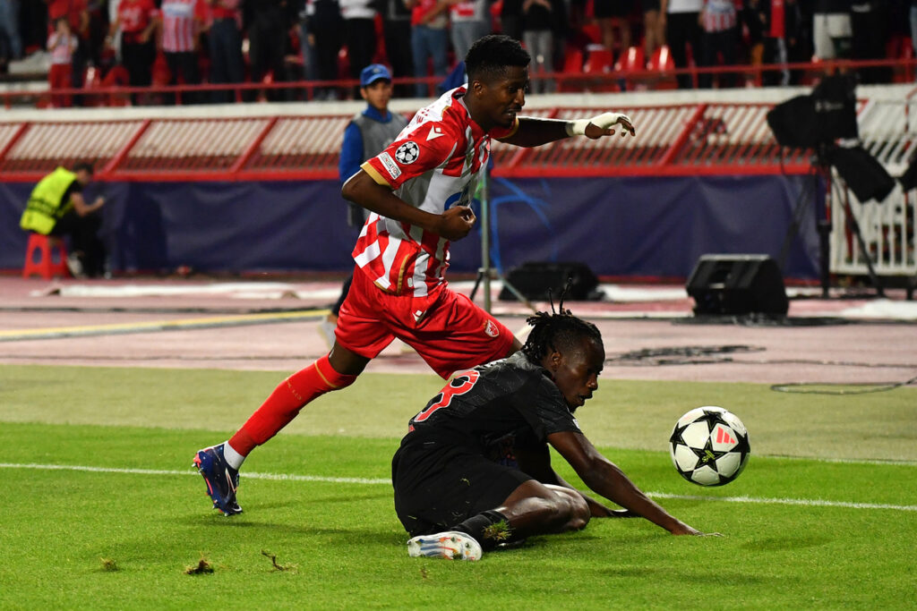 fudbaler Crvene zvezde na utakmici UEFA Lige sampiona protiv Benfike na stadionu Rajko Mitic, Beograd 19.09.2024. godine Foto: MN Press/mi Fudbal, Crvena zvezda, UEFA Liga sampiona, Benfika