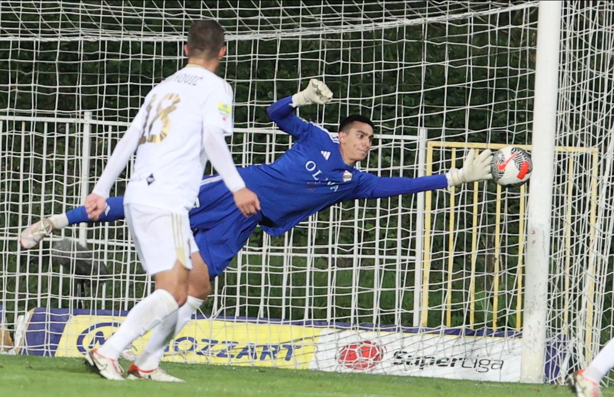 fudbaler Cukarickog na utakmici prvenstva Srbije protiv Jedinstvo Ub na stadionu Cukarickog, Beograd 21.09.2024. godine Foto: MN press/mr Fudbal, Cukaricki, Prvenstvo Srbije, Jedinstvo Ub