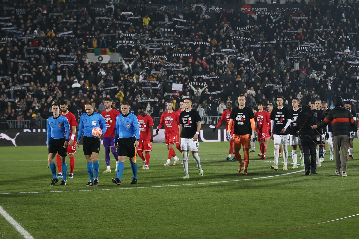 EKIPA fudbalera Partizana, na prvenstvenoj utakmici protiv EKIPE Crvene zvezde, na stadionu JNA. Beograd, 20.12.2023. foto: MN Press / Ivica Veselinov Fudbal, 171. derbi, Partizan, Crvena zvezda,