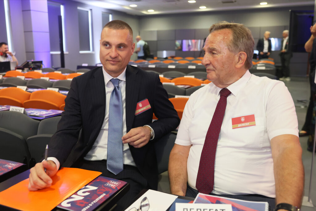 NEMANJA VIDIC delegat i DRAGOLJUB VUKADINOVIC delegat skupstina Fudbalskog saveza Srbije u sportskom centru FSS, Stara Pazova 28.05.2024. godine Foto: Marko Metlas Fudbal, Srbija, Skusptina, Fudbalski savez Srbije