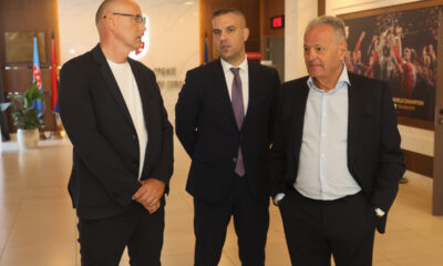 JANOS ZEMBERI potpredsednik, MILAN VUKOVIC portparol, NENAD BJEKOVIC potpredsednik Fudbalskog saveza Srbije poseta Kineskog fudbalskog saveza u sportskom centru FSS, Stara Pazova 14.08.2024. godine Foto: Marko Metlas Fudbal, Srbija, Kina, Poseta