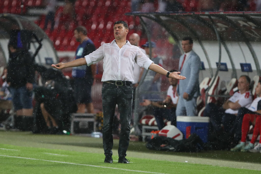 VLADAN MILOJEVIC trener fudbalera Crvene zvezde na utakmici kvalifikacija za UEFA Ligu Sampiona protiv Bode Glimta na stadionu Rajko Mitic, Beograd 28.08.2024. godine Foto: Ivica Veselinov / MN PRESS FUDBAL, FOOTBALL, UEFA CHAMPIONS LEAGUE, LIGA SAMPIONA, CRVENA ZVEZDA, RED STAR, BODO GLIMT, BODE GLIMT