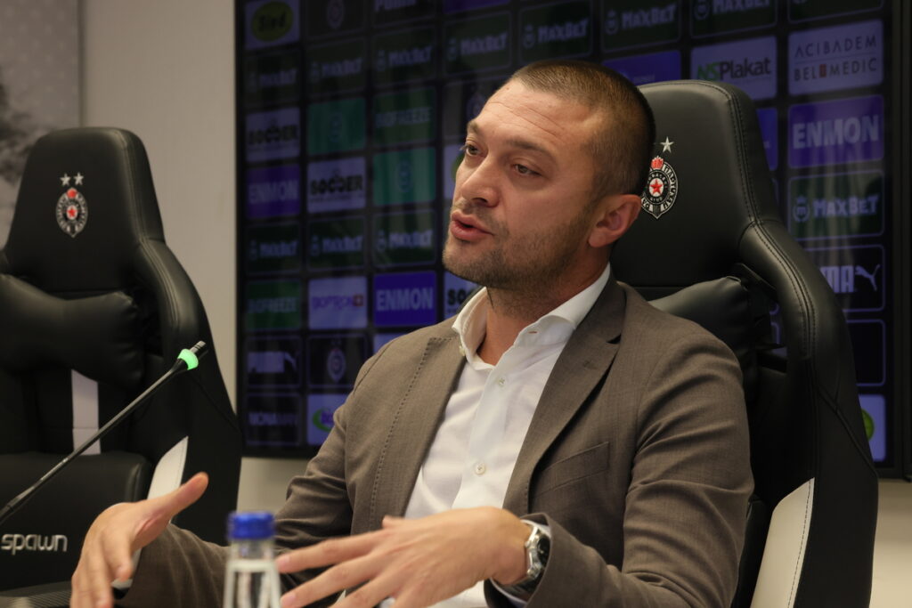 IVICA ILIEV sportski direktor fudbalera Partizana pres konferencija na stadionu Partizana, Beograd 17.09.2024. godine Foto: MN PRESS Fudbal, Partizan