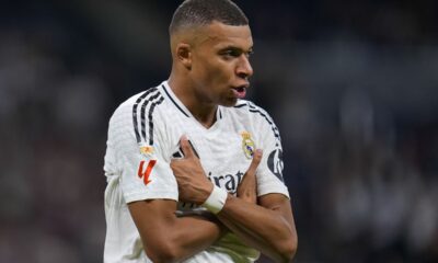 Real Madrid's Kylian Mbappe celebrates after scoring his side's second goal during a Spanish La Liga soccer match between Real Madrid and Alaves at Santiago Bernabeu stadium in Madrid, Spain, Tuesday, Sept. 24, 2024. (AP Photo/Manu Fernandez)