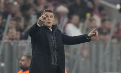 Dinamo's head coach Sergej Jakirovic gestures to his players from the sidelines during the Champions League opening phase soccer match between Bayern Munich and GNK Dinamo at the Allianz Arena in Munich, Germany Tuesday, Sept. 17, 2024. (AP Photo/Matthias Schrader)