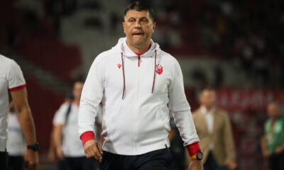 Trener Crvene Zvezde na utakmici Mocart Superlige protiv Zeleznicara na stadionu Rajko Mitic, Beograd 27.09.2024. godine Foto: Ivica Veselinov / MN PRESS FUDBAL, FOOTBALL, MOZZART SUPERLIGA, CRVENA ZVEZDA, RED STAR, NATIONAL CHAMPIONSHIP, PRVENSTVO SRBIJE, ZELEZNICAR PANCEVO