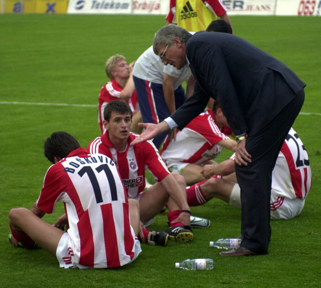 Zoran Filipovic trener fudbalera Crvene zvezde na utakmici finala Kupa Srbije i Crne gore protiv Sartida na stadionu Partizana 29.05.2003. godine Foto: Marko Metlas